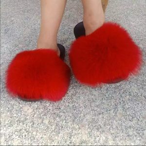 Fox Fur slides